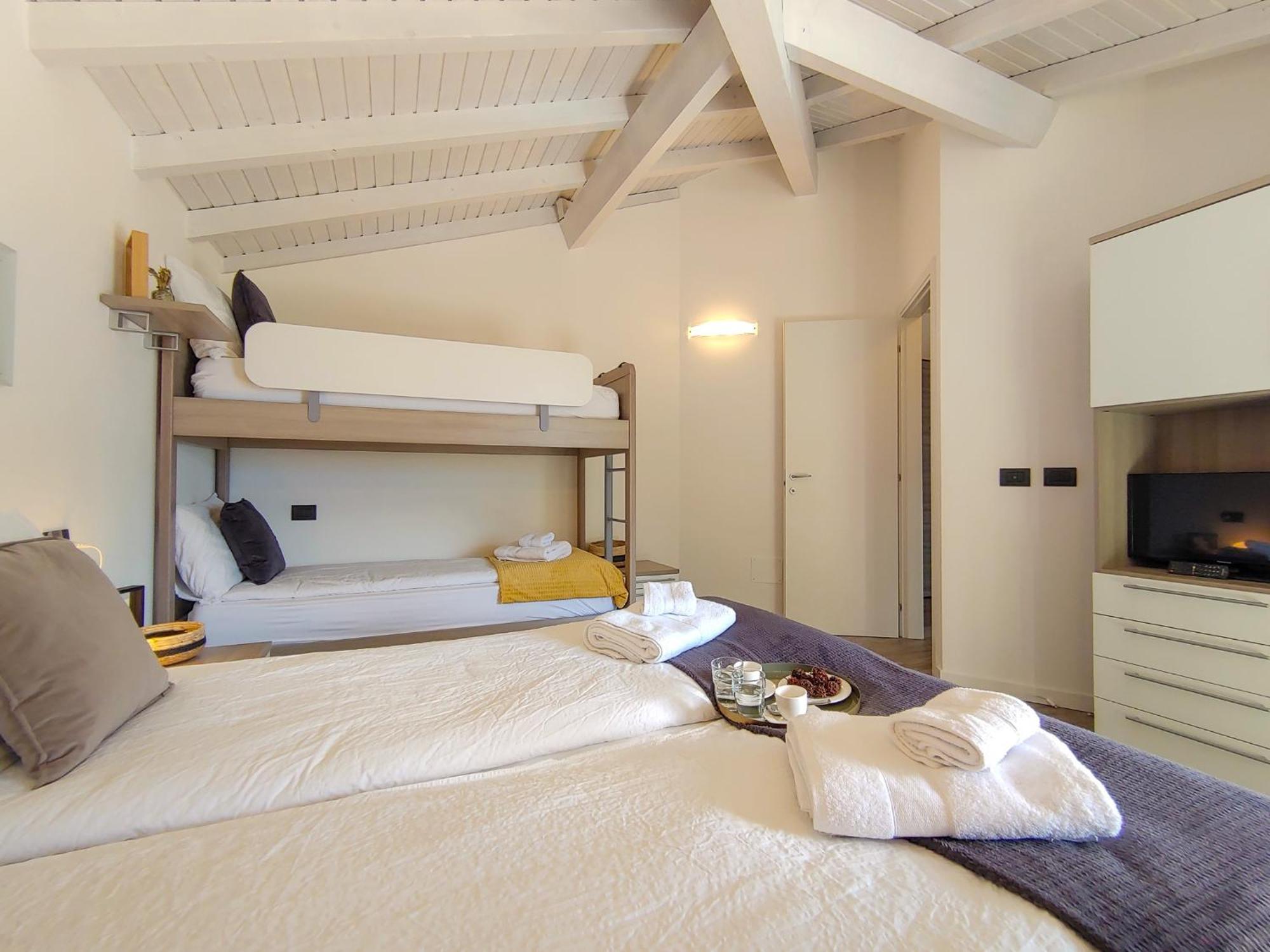 Dascio Silence Ferienwohnung Mit Panorama Balkon Kültér fotó
